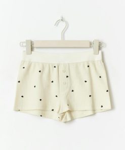 Latanyasofya.shop244f93caec 4