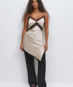 Latanyasofya.shop3fddc3e74b 1