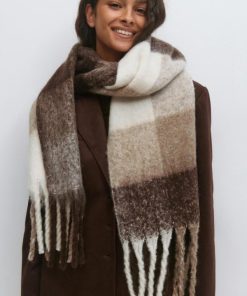 Latanyasofya.shop533307bdb8 1