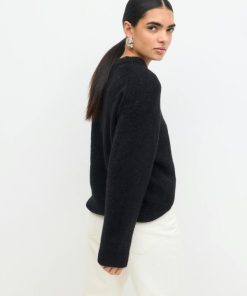 Latanyasofya.shop68ff9969fb 3