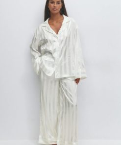 Latanyasofya.shop6f20f2b772 1