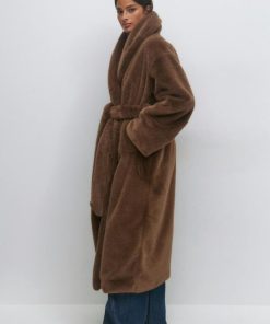 Latanyasofya.shopf235077143 3