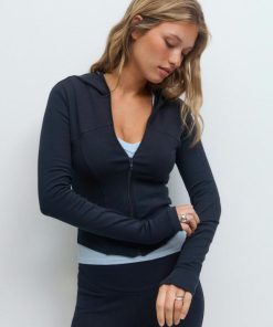 Latanyasofya.shopfb835e75f7 1